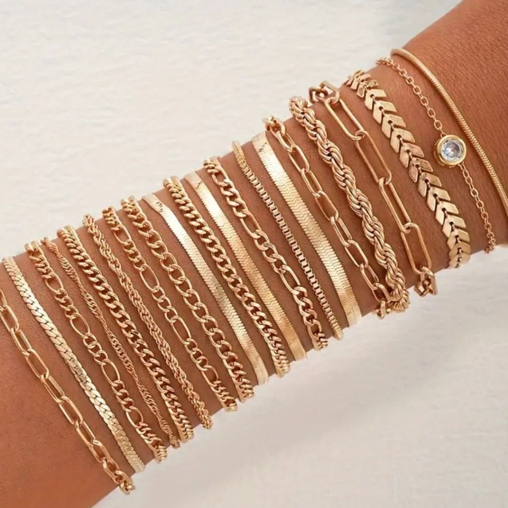 Elegant Gold Bracelets (Various Styles)